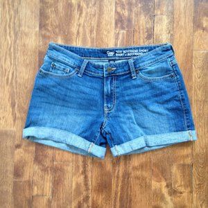 Gap - Sexy Boyfriend Cuffed Denim Short